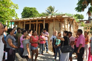Supervisa alcaldesa construcción de aula didáctica en la primaria “Juan Escutia”. (4)