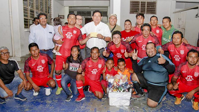 Clausura Ayuntamiento de Salina Cruz Primer Torneo de Fútbol de Sala Intramuros 01