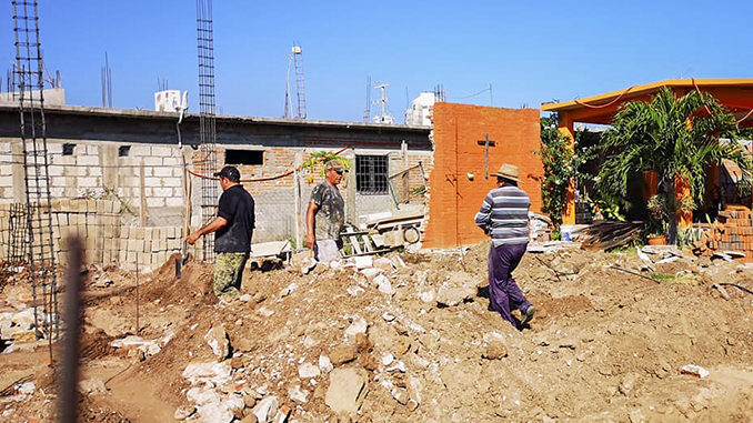 Suma de esfuerzos y voluntades genera bienestar en familias Ixtaltepecanas Oscar Toral 01