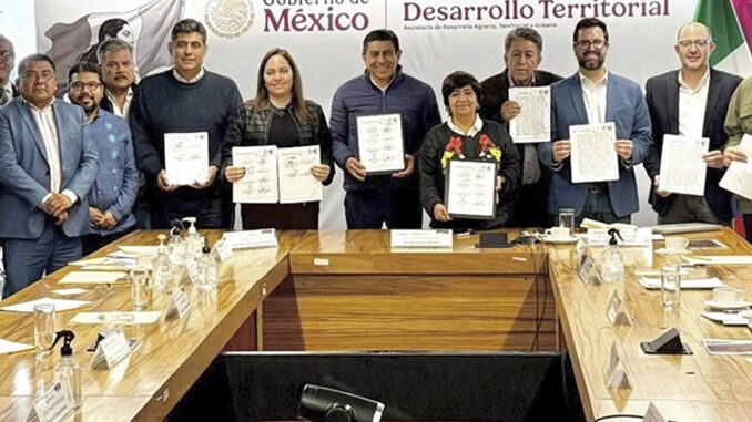 Firma convenio vivienda